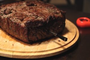 お歳暮に最適なローストビーフの冷凍ギフトは上司向けにどれがおすすめ？