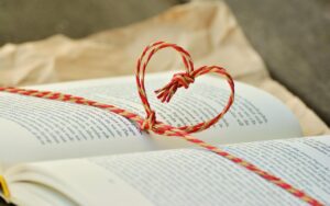 お歳暮は親戚向けにどんな品物が喜ばれる？